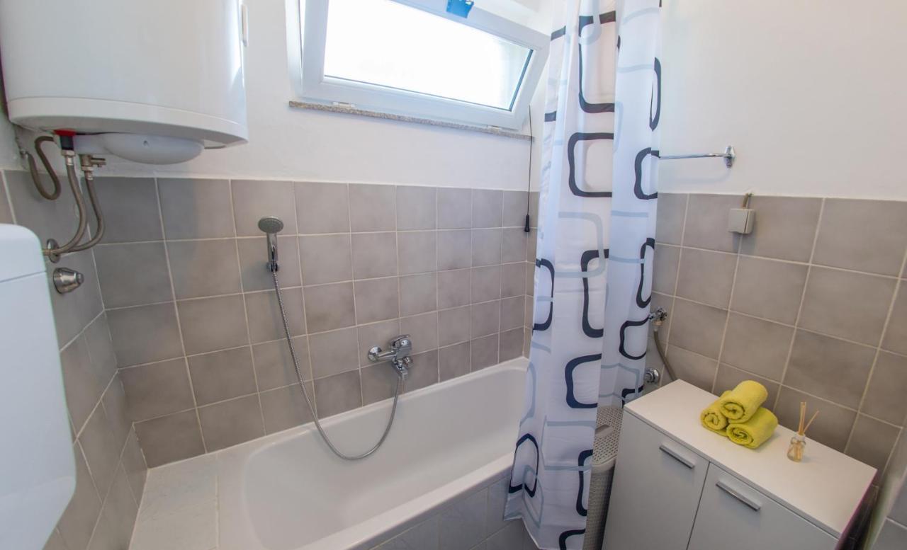Apartment Revia Mostar Extérieur photo